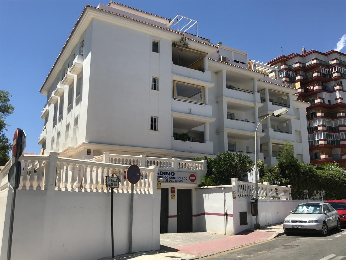 Apartamento Los Nidos Torremolinos Exterior foto